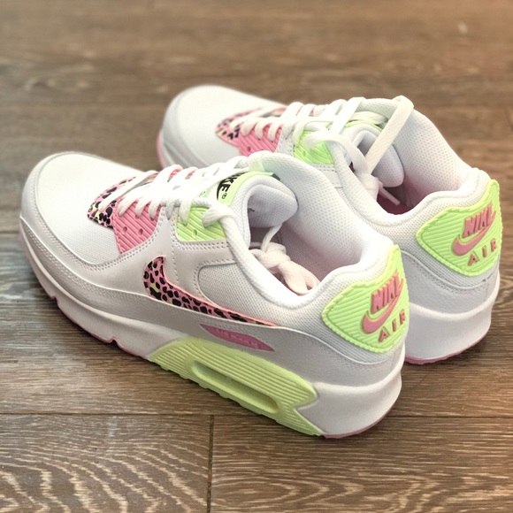 Nike Air Max 90 “ Pink barely Volt “ - Picture 6 of 8